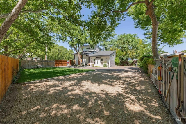 712 E Sheridan, Nampa, ID 83686 - fenced backyard with driveway