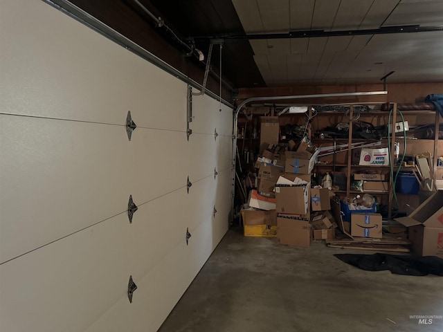 1111 SW 11th Ave, Ontario, OR 97914 - view of garage