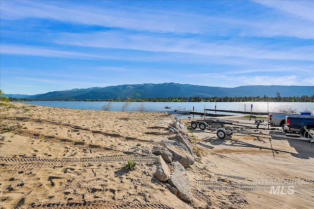 140 Jacks Loop, Donnelly, ID 83615 - water view featuring a mountain backdrop