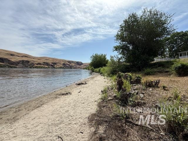 407 1st St, Asotin, WA 99402 - water view