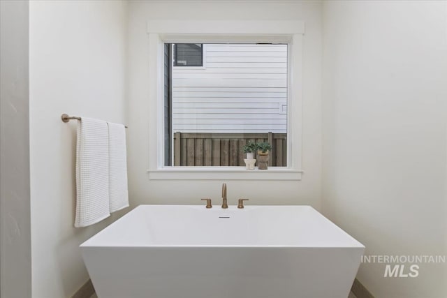 4265 W Thornapple Dr, Meridian, ID 83646 - full bath with a freestanding tub