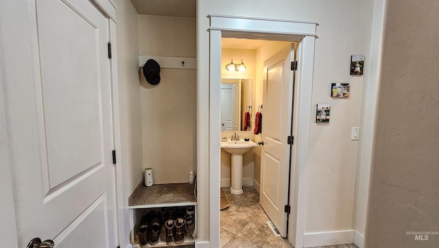 bathroom with sink