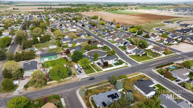 909 Arrow Wood Ct, Twin Falls, ID 83301 - aerial view of property and surrounding area featuring nearby suburban area
