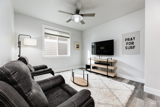 20513 N Glenisla Ave, Boise, ID 83714 - living room featuring baseboards, ceiling fan, and wood finished floors