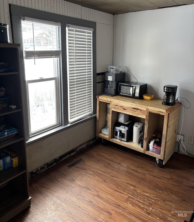 home office featuring hardwood / wood-style floors