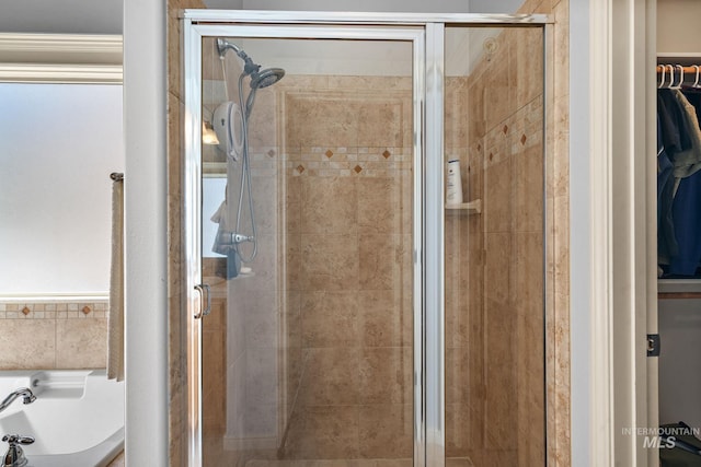 1814 E Grand Canyon Dr, Meridian, ID 83646 - full bath with a spacious closet and a stall shower