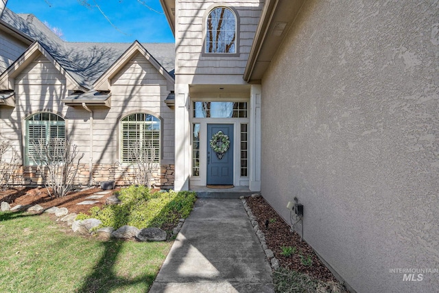 1814 E Grand Canyon Dr, Meridian, ID 83646 - entrance to property with stucco siding