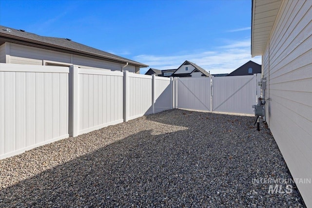 2895 Evening Sun Dr, Twin Falls, ID 83301 - fenced backyard featuring a gate