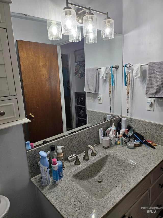 bathroom with vanity