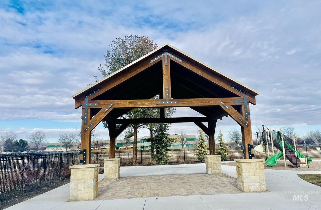 3860 W Stone House Ln, Eagle, ID 83616