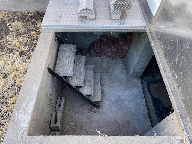 view of entry to storm shelter