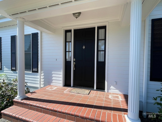 view of entrance to property