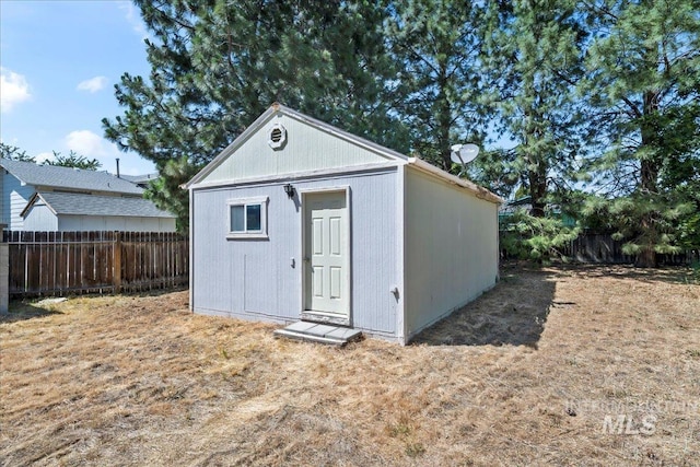 131 Goodall Pl, Mountain Home, ID 83647 - view of outdoor structure with a fenced backyard
