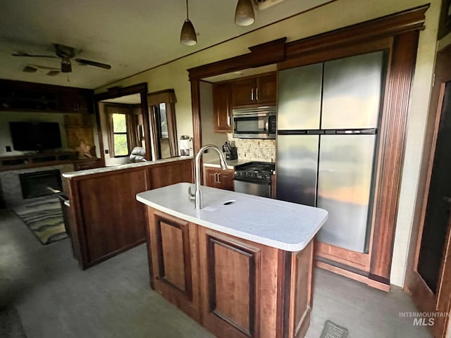997 Norton Knob Ln, Orofino, ID 83544