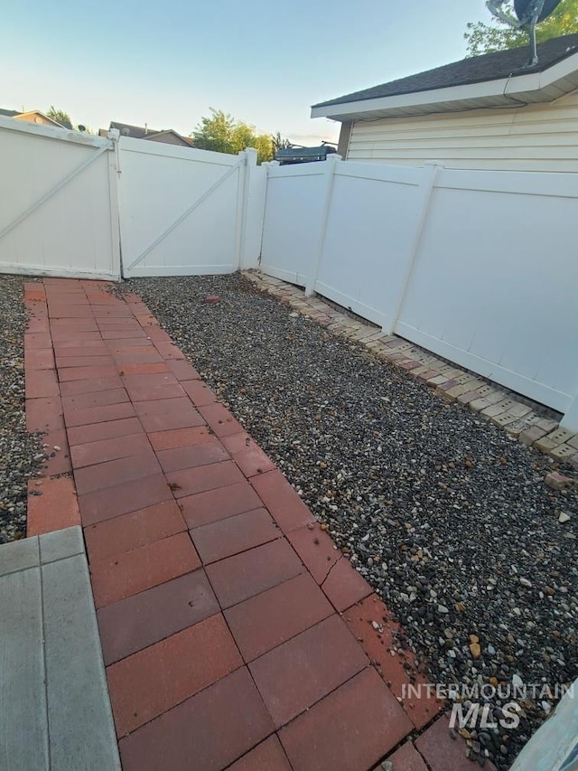 400 Pheasant Rd W, Twin Falls, ID 83301 - view of patio / terrace with a gate