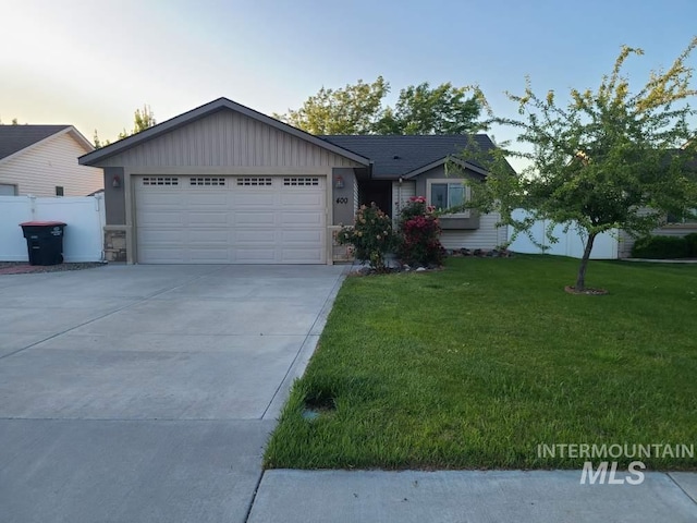 400 Pheasant Rd W, Twin Falls, ID 83301 - ranch-style home featuring an attached garage and concrete driveway