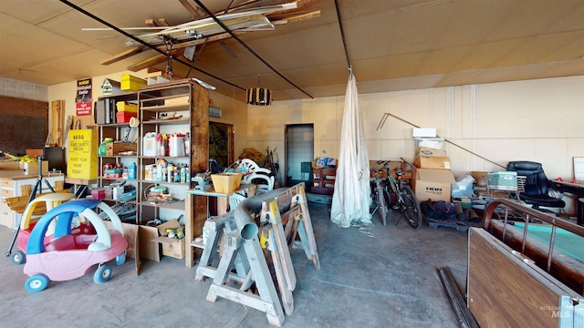 702 N D St, Grangeville, ID 83530 - view of garage