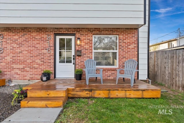 916 N 32nd St, Boise, ID 83702 - deck featuring fence
