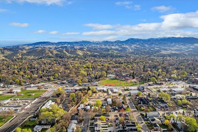 916 N 32nd St, Boise, ID 83702 - birds eye view of property featuring a mountain view