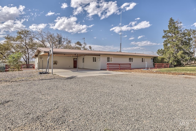 view of front of home featuring a patio