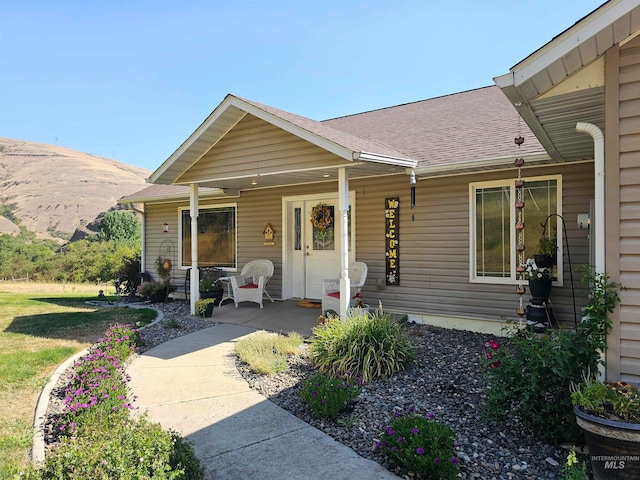 view of front of property with a porch