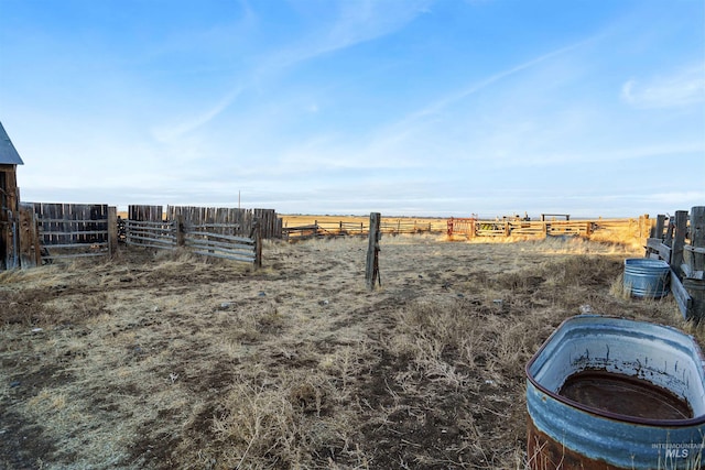 view of yard featuring a rural view