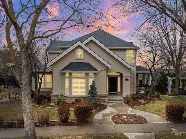 view of front of property