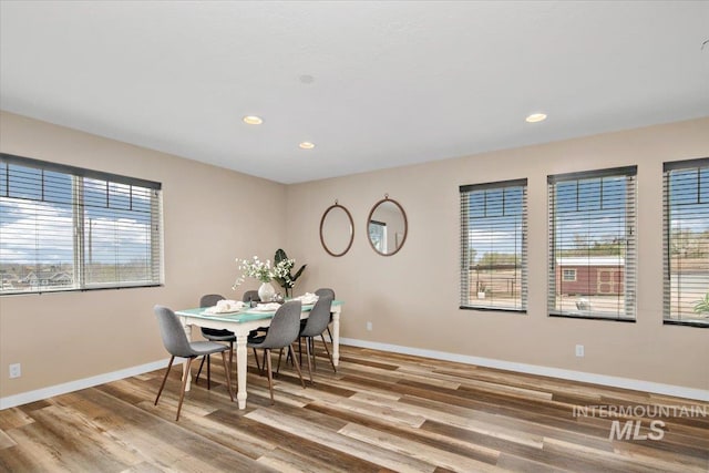8618 Latimore Ln, Middleton, ID 83644 - dining space featuring light wood-style floors, baseboards, and recessed lighting