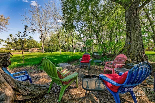 10838 W Southerland St, Boise, ID 83709 - surrounding community featuring a yard