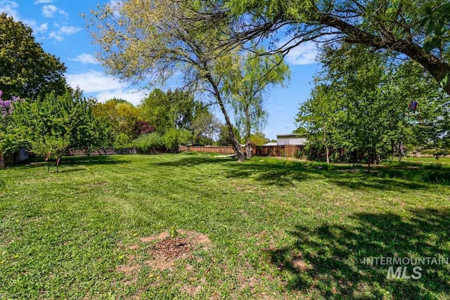 10838 W Southerland St, Boise, ID 83709 - view of yard with fence
