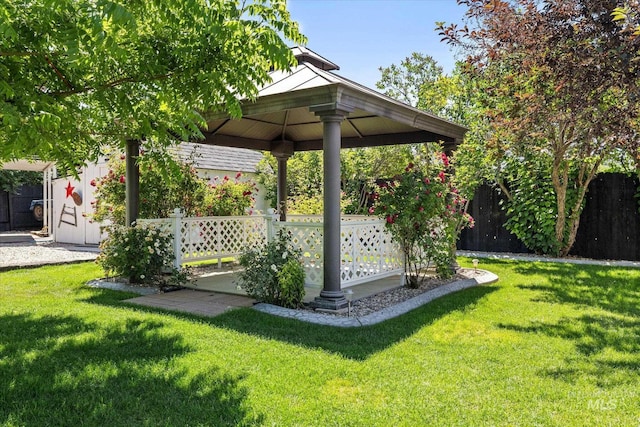 2800 Taylor Ct, Nampa, ID 83686 - view of yard featuring a gazebo
