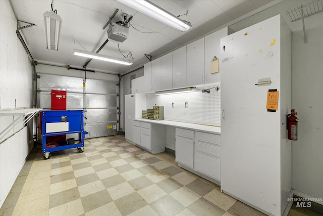 2800 Taylor Ct, Nampa, ID 83686 - garage with a garage door opener