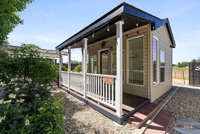 2800 Taylor Ct, Nampa, ID 83686 - view of side of home featuring covered porch
