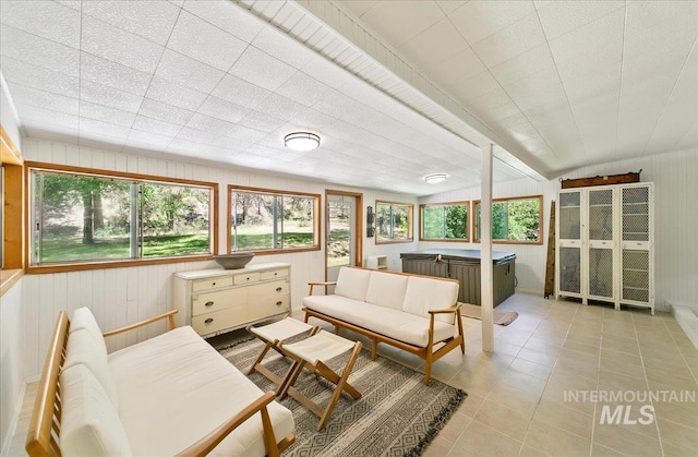 14 Cougar Ln, Boise, ID 83716 - sunroom featuring a jacuzzi and plenty of natural light