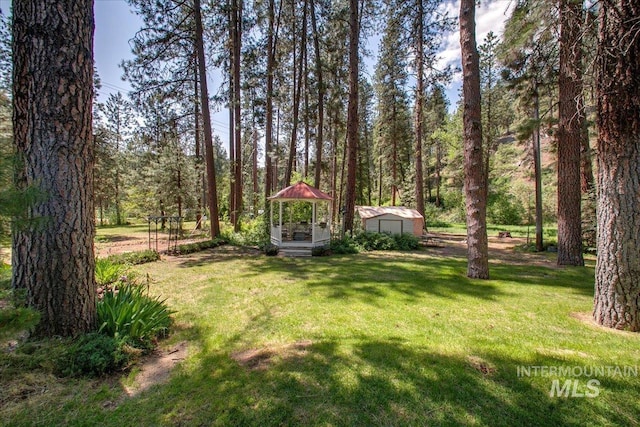 14 Cougar Ln, Boise, ID 83716 - view of green lawn featuring a gazebo