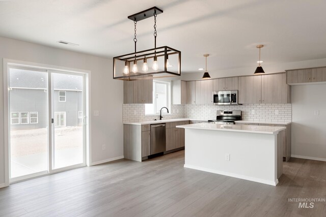 2226 N Carly Ave, Star, ID 83669