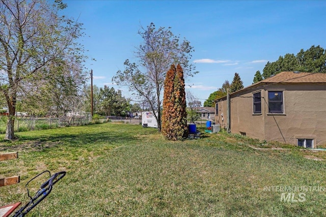 805 Utah, Gooding, ID 83330 - view of yard