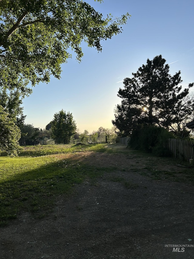 1614 E 1800 S, Gooding, ID 83330 - view of yard