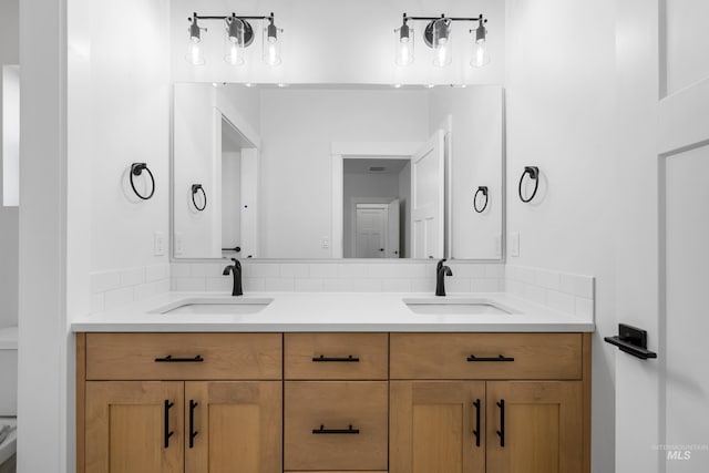 875 N 14th St, Payette, ID 83661 - full bathroom with double vanity