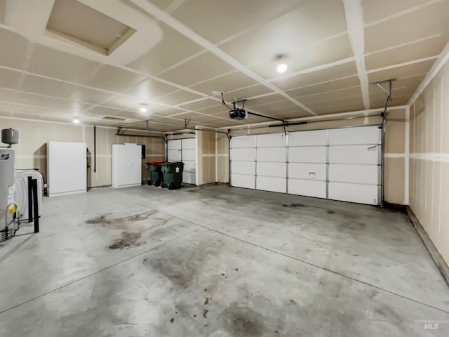 5394 N Elmstone Ave, Meridian, ID 83646 - garage with a garage door opener