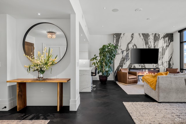 255 S Capitol Blvd Unit 1403, Boise, ID 83702 - living room with baseboards and recessed lighting