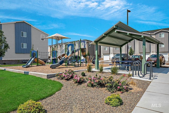 4044 W Ski Jump Ln, Meridian, ID 83642 - community play area with a residential view