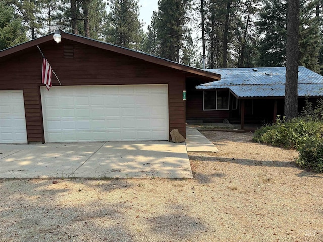 single story home with a garage