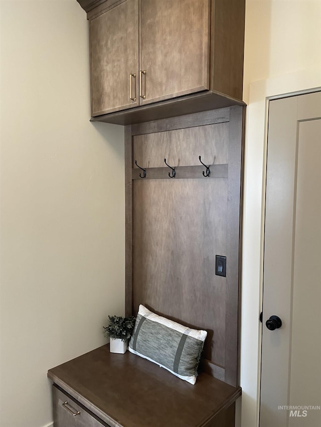 2253 Caribel St, Twin Falls, ID 83301 - view of mudroom
