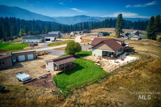 drone / aerial view with a mountain view