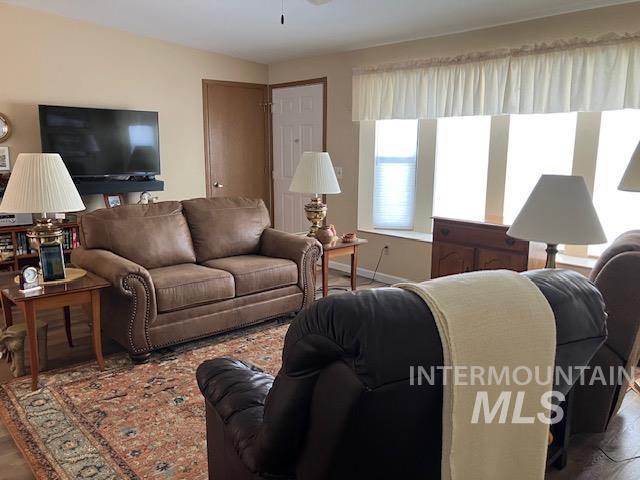 living room with baseboards