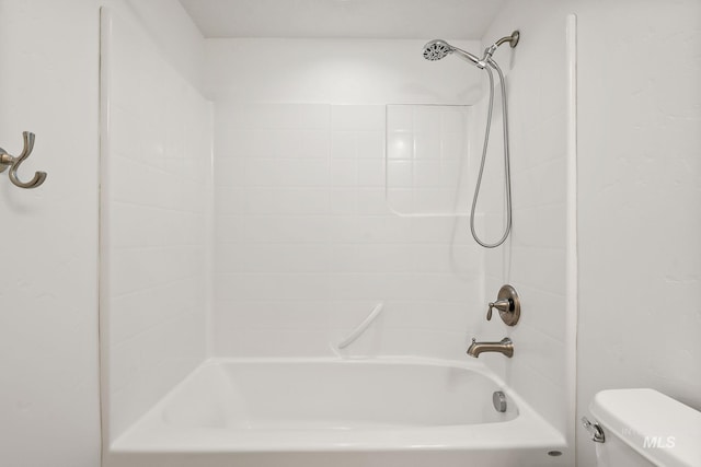 1452 E Pistioa Dr, Meridian, ID 83642 - bathroom with toilet and tub / shower combination