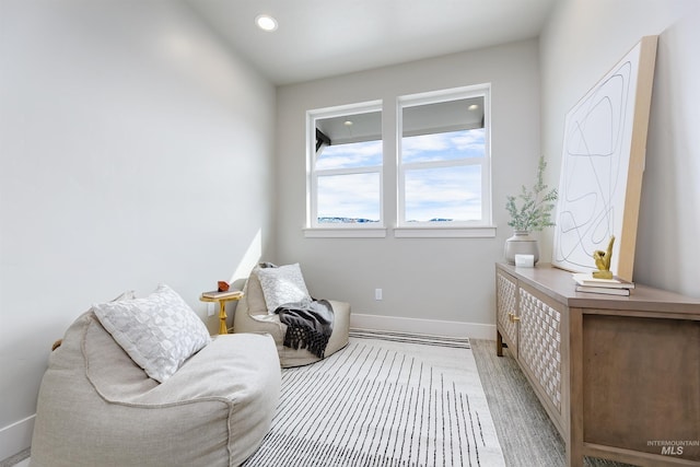 652 N Morning Glory, Eagle, ID 83616 - living area featuring baseboards and recessed lighting