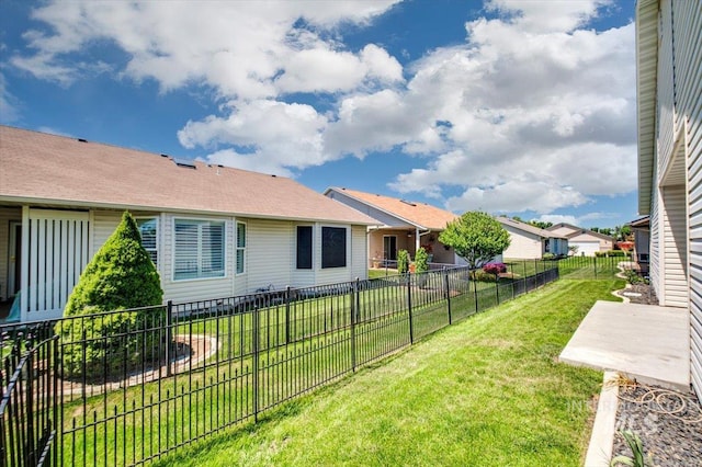 431 N David Frost St, Nampa, ID 83651 - view of yard featuring a patio