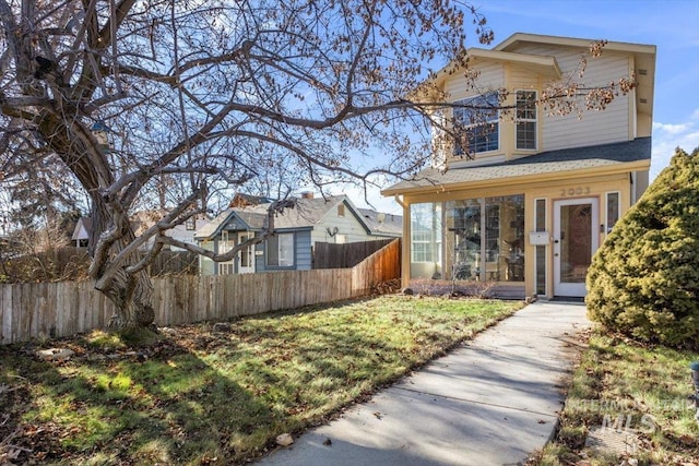 view of front of home